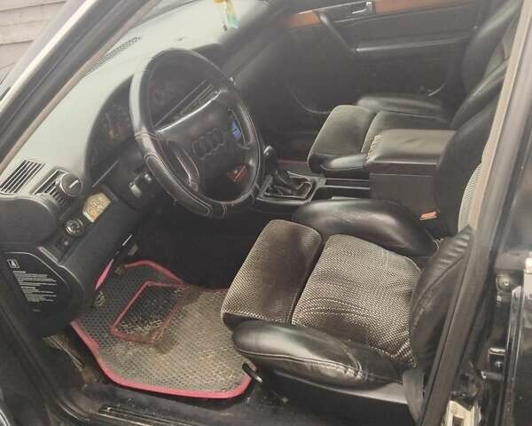 Черный Ауди 100, объемом двигателя 1.98 л и пробегом 40 тыс. км за 2700 $, фото 5 на Automoto.ua
