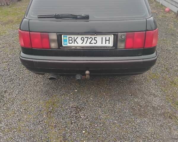 Черный Ауди 100, объемом двигателя 1.98 л и пробегом 40 тыс. км за 2700 $, фото 3 на Automoto.ua