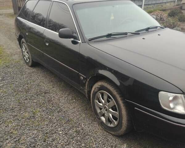 Черный Ауди 100, объемом двигателя 1.98 л и пробегом 40 тыс. км за 2700 $, фото 2 на Automoto.ua