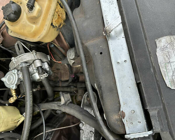 Коричневий Ауді 100, об'ємом двигуна 0 л та пробігом 300 тис. км за 550 $, фото 3 на Automoto.ua