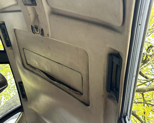 Коричневий Ауді 100, об'ємом двигуна 0 л та пробігом 300 тис. км за 550 $, фото 7 на Automoto.ua