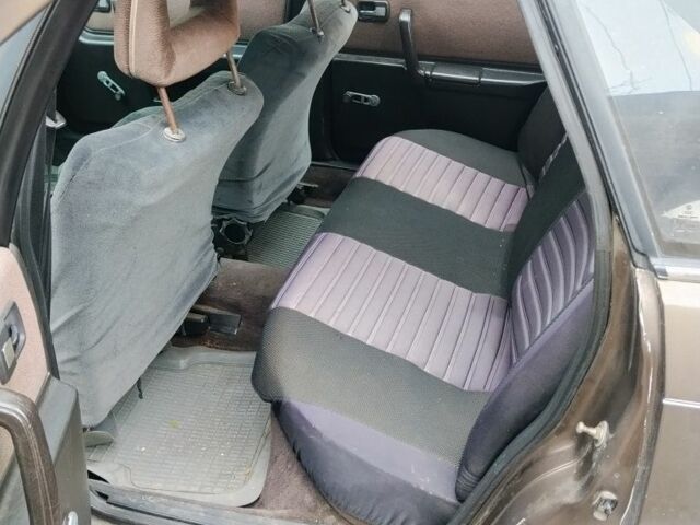 Коричневый Ауди 100, объемом двигателя 2 л и пробегом 1 тыс. км за 1000 $, фото 5 на Automoto.ua