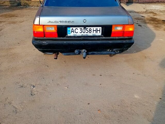 Коричневий Ауді 100, об'ємом двигуна 1.8 л та пробігом 0 тис. км за 1500 $, фото 2 на Automoto.ua