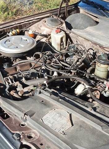 Коричневий Ауді 100, об'ємом двигуна 2 л та пробігом 300 тис. км за 1087 $, фото 6 на Automoto.ua