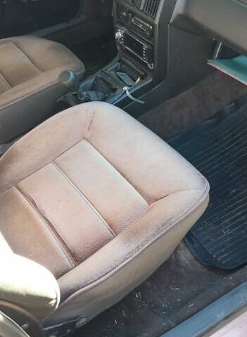 Коричневий Ауді 100, об'ємом двигуна 2 л та пробігом 300 тис. км за 1087 $, фото 8 на Automoto.ua