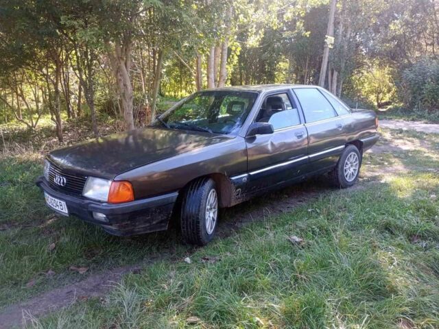 Коричневый Ауди 100, объемом двигателя 2.2 л и пробегом 400 тыс. км за 1200 $, фото 7 на Automoto.ua
