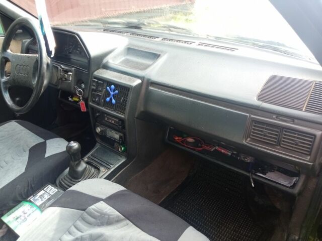 Коричневый Ауди 100, объемом двигателя 2 л и пробегом 300 тыс. км за 800 $, фото 2 на Automoto.ua