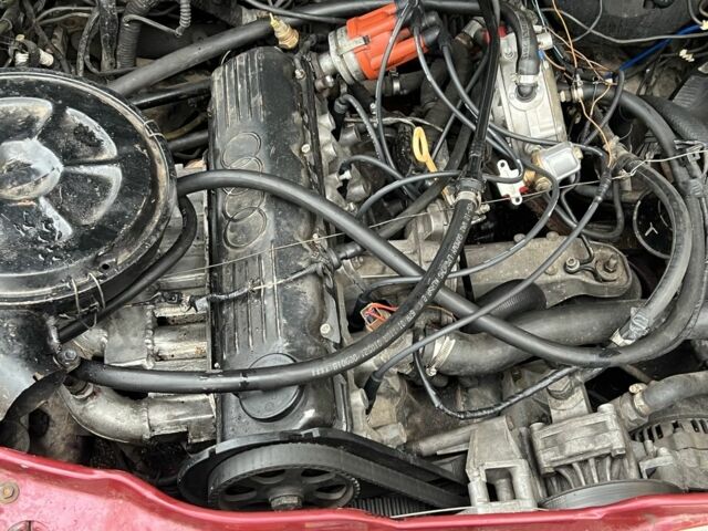 Красный Ауди 100, объемом двигателя 2.3 л и пробегом 3 тыс. км за 2100 $, фото 1 на Automoto.ua