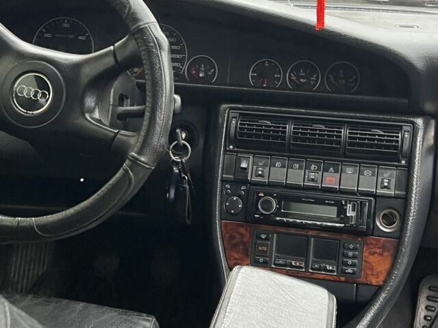 Красный Ауди 100, объемом двигателя 2.3 л и пробегом 3 тыс. км за 2100 $, фото 6 на Automoto.ua