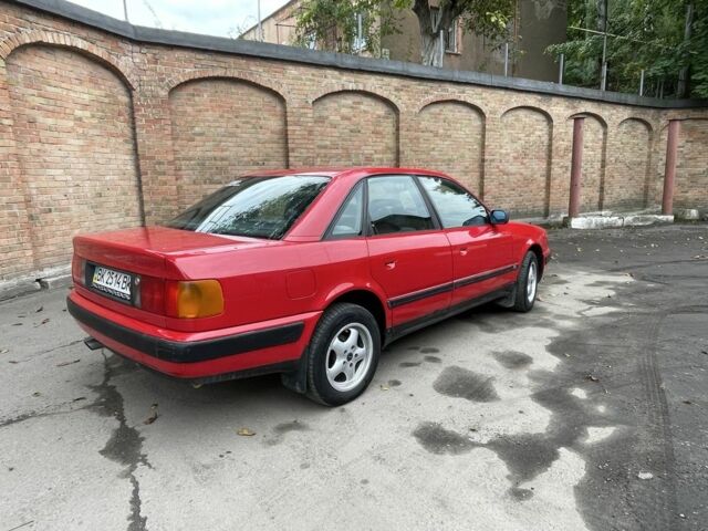 Ауди 100 1992 в Ровно на Automoto.ua Красный Ауди 100, объемом двигателя 2 л и пробегом 300 тыс. км за 2700 $, фото 3 на Automoto.ua