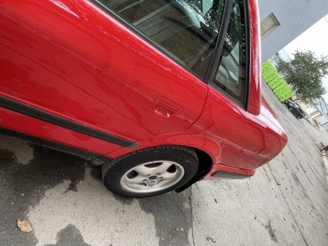 Ауди 100 1992 в Ровно на Automoto.ua Красный Ауди 100, объемом двигателя 2 л и пробегом 300 тыс. км за 2700 $, фото 7 на Automoto.ua