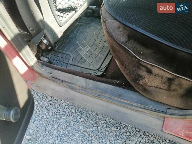 Ауди 100 1983 в Запорожье на Automoto.ua Красный Ауди 100, объемом двигателя 1.78 л и пробегом 327 тыс. км за 1700 $, фото 8 на Automoto.ua