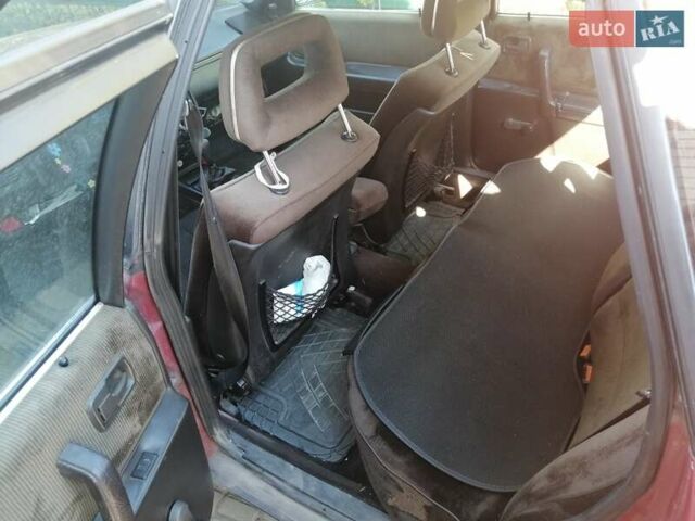 Ауди 100 1983 в Запорожье на Automoto.ua Красный Ауди 100, объемом двигателя 1.78 л и пробегом 327 тыс. км за 1700 $, фото 4 на Automoto.ua