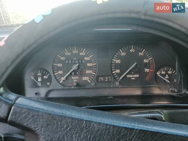 Ауди 100 1983 в Запорожье на Automoto.ua Красный Ауди 100, объемом двигателя 1.78 л и пробегом 327 тыс. км за 1700 $, фото 6 на Automoto.ua