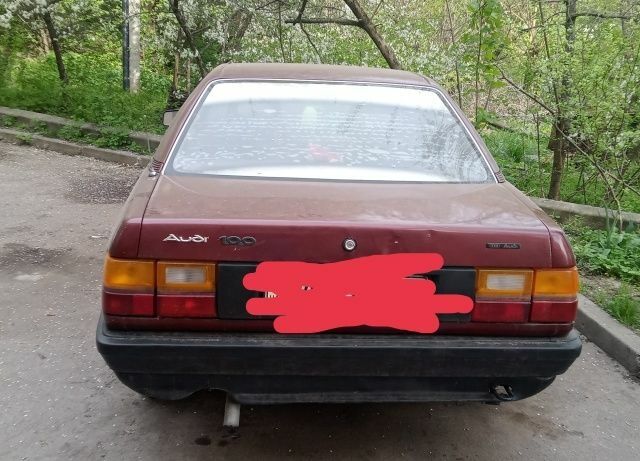Червоний Ауді 100, об'ємом двигуна 0 л та пробігом 230 тис. км за 1020 $, фото 1 на Automoto.ua