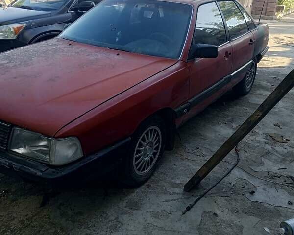 Червоний Ауді 100, об'ємом двигуна 2.2 л та пробігом 200 тис. км за 650 $, фото 1 на Automoto.ua