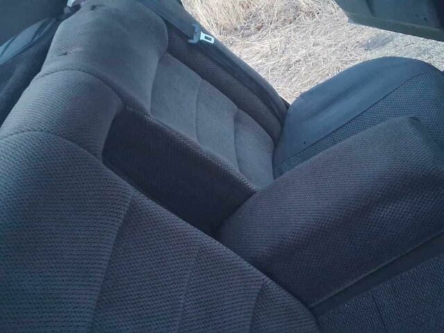 Червоний Ауді 100, об'ємом двигуна 1.8 л та пробігом 300 тис. км за 715 $, фото 7 на Automoto.ua