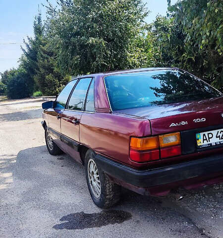 Красный Ауди 100, объемом двигателя 2.2 л и пробегом 160 тыс. км за 1000 $, фото 4 на Automoto.ua
