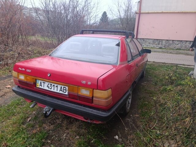 Красный Ауди 100, объемом двигателя 1.8 л и пробегом 400 тыс. км за 2500 $, фото 4 на Automoto.ua