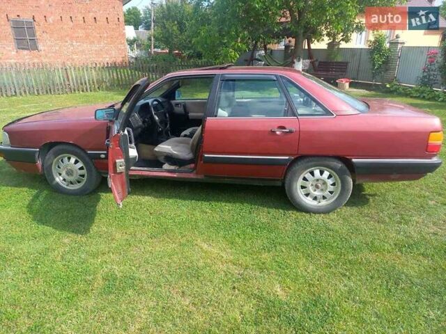 Ауди 100 1987 в Черновцах на Automoto.ua Красный Ауди 100, объемом двигателя 2 л и пробегом 268 тыс. км за 1500 $, фото 3 на Automoto.ua