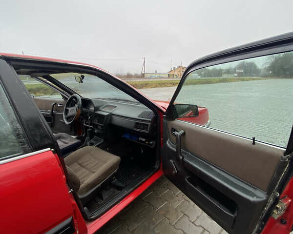 Красный Ауди 100, объемом двигателя 1.8 л и пробегом 185 тыс. км за 899 $, фото 16 на Automoto.ua
