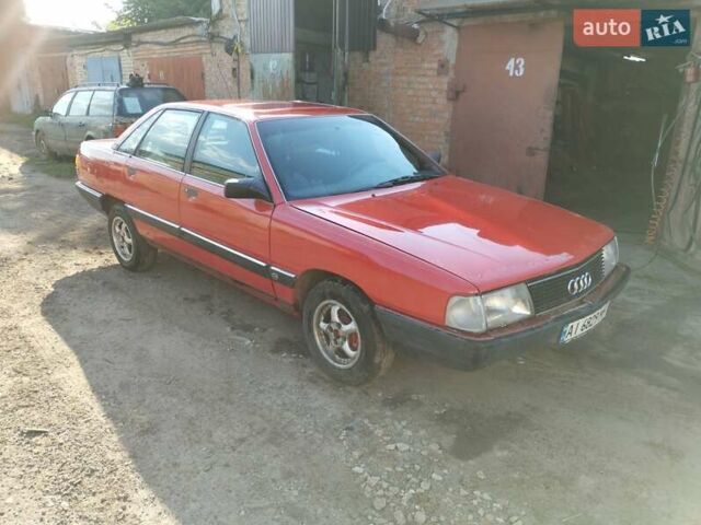 Красный Ауди 100, объемом двигателя 2.31 л и пробегом 100 тыс. км за 1500 $, фото 1 на Automoto.ua