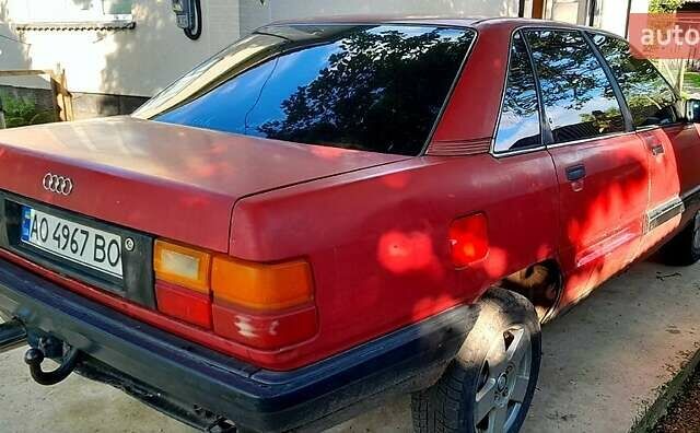 Красный Ауди 100, объемом двигателя 2 л и пробегом 300 тыс. км за 1300 $, фото 3 на Automoto.ua