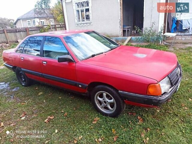 Червоний Ауді 100, об'ємом двигуна 1.8 л та пробігом 300 тис. км за 1300 $, фото 1 на Automoto.ua