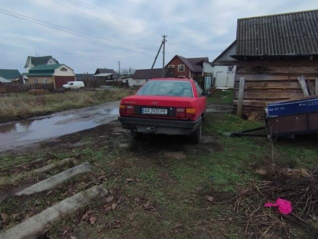 Червоний Ауді 100, об'ємом двигуна 1.8 л та пробігом 500 тис. км за 589 $, фото 3 на Automoto.ua