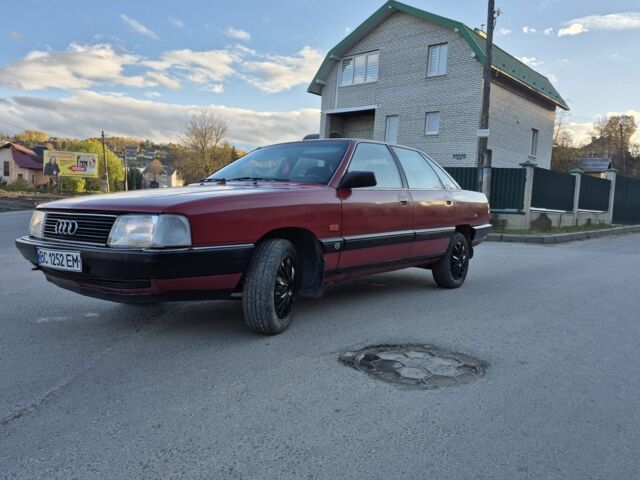 Червоний Ауді 100, об'ємом двигуна 1.8 л та пробігом 285 тис. км за 1699 $, фото 4 на Automoto.ua