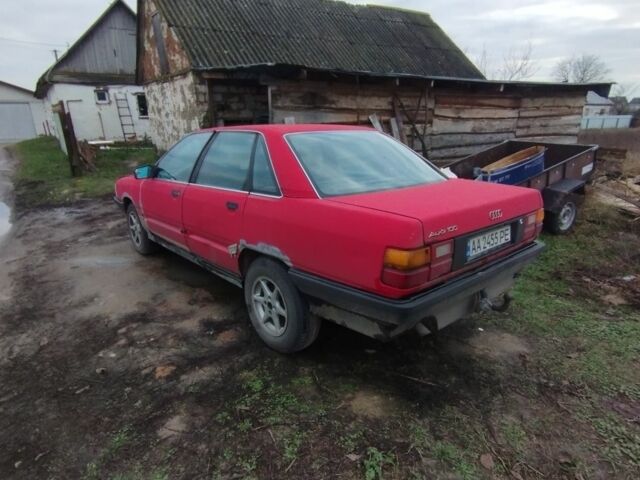 Червоний Ауді 100, об'ємом двигуна 1.8 л та пробігом 500 тис. км за 589 $, фото 2 на Automoto.ua