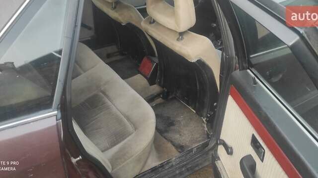 Красный Ауди 100, объемом двигателя 2 л и пробегом 280 тыс. км за 1500 $, фото 5 на Automoto.ua