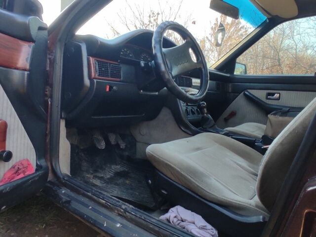 Красный Ауди 100, объемом двигателя 0 л и пробегом 275 тыс. км за 1200 $, фото 5 на Automoto.ua