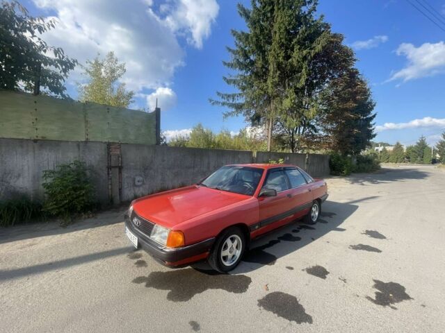Красный Ауди 100, объемом двигателя 1.8 л и пробегом 270 тыс. км за 1850 $, фото 1 на Automoto.ua