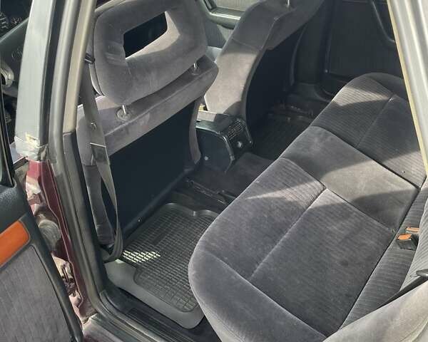 Красный Ауди 100, объемом двигателя 2.31 л и пробегом 500 тыс. км за 1699 $, фото 5 на Automoto.ua