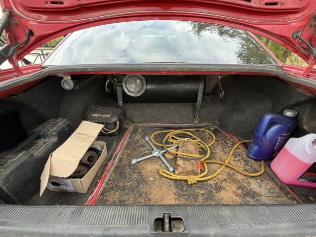 Красный Ауди 100, объемом двигателя 2 л и пробегом 450 тыс. км за 2200 $, фото 13 на Automoto.ua