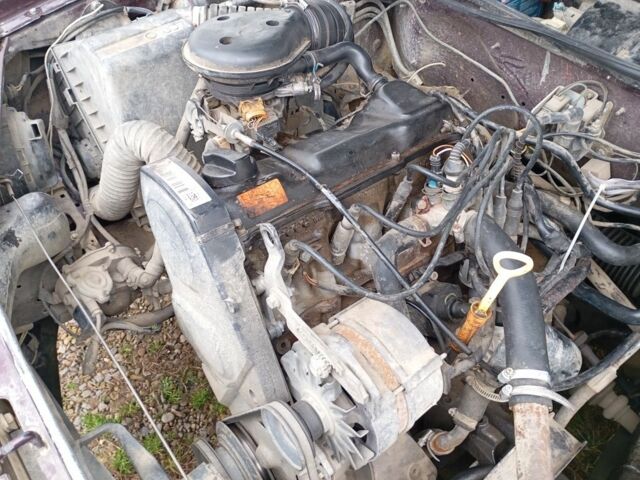 Красный Ауди 100, объемом двигателя 2 л и пробегом 400 тыс. км за 1650 $, фото 15 на Automoto.ua