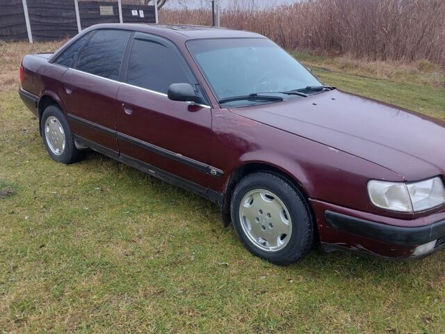 Червоний Ауді 100, об'ємом двигуна 2.3 л та пробігом 350 тис. км за 2800 $, фото 1 на Automoto.ua