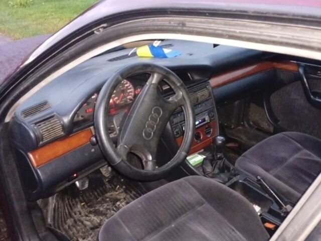 Червоний Ауді 100, об'ємом двигуна 2.8 л та пробігом 365 тис. км за 1700 $, фото 1 на Automoto.ua