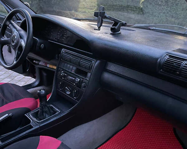 Красный Ауди 100, объемом двигателя 2.3 л и пробегом 450 тыс. км за 2500 $, фото 12 на Automoto.ua