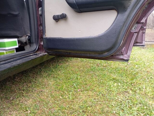 Красный Ауди 100, объемом двигателя 2 л и пробегом 400 тыс. км за 1650 $, фото 11 на Automoto.ua