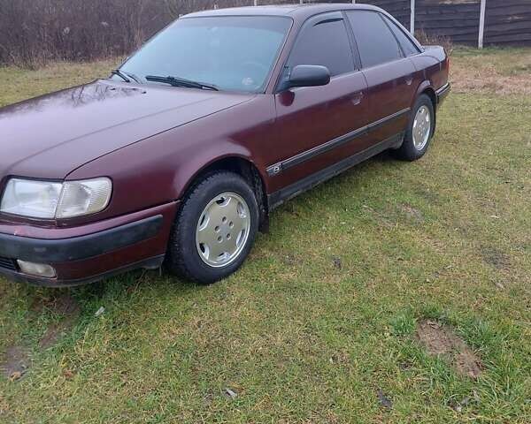 Красный Ауди 100, объемом двигателя 2.31 л и пробегом 350 тыс. км за 2800 $, фото 1 на Automoto.ua