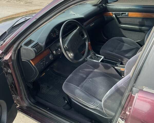 Красный Ауди 100, объемом двигателя 2.31 л и пробегом 500 тыс. км за 1699 $, фото 4 на Automoto.ua