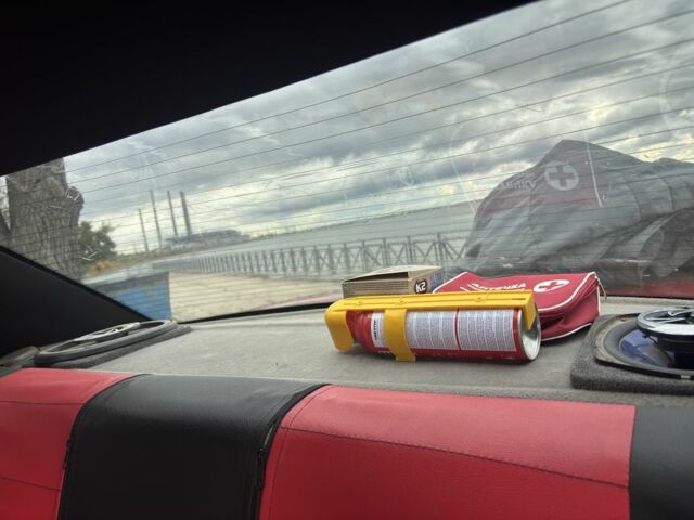 Красный Ауди 100, объемом двигателя 2 л и пробегом 450 тыс. км за 2200 $, фото 9 на Automoto.ua