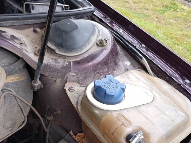 Красный Ауди 100, объемом двигателя 2 л и пробегом 400 тыс. км за 1650 $, фото 14 на Automoto.ua