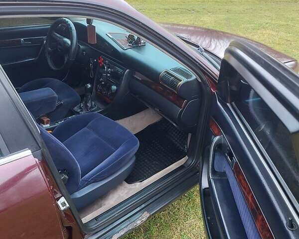 Красный Ауди 100, объемом двигателя 2.31 л и пробегом 350 тыс. км за 2800 $, фото 9 на Automoto.ua