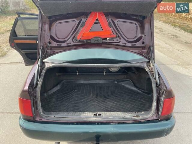 Красный Ауди 100, объемом двигателя 2.31 л и пробегом 500 тыс. км за 1699 $, фото 7 на Automoto.ua