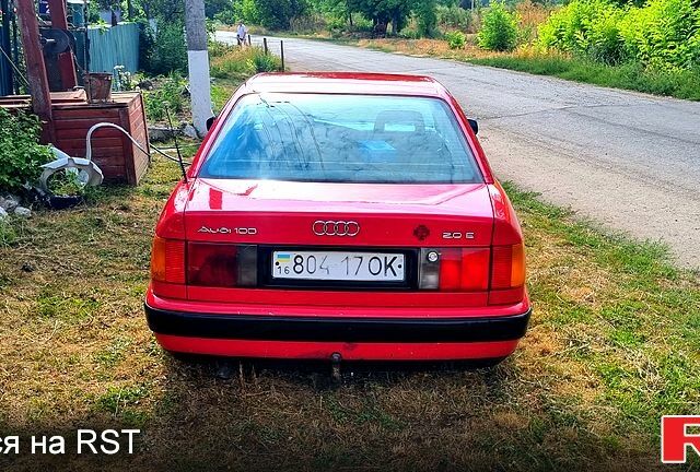 Червоний Ауді 100, об'ємом двигуна 2 л та пробігом 0 тис. км за 800 $, фото 1 на Automoto.ua