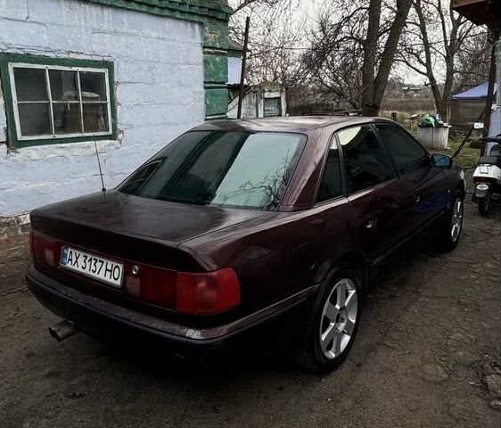 Красный Ауди 100, объемом двигателя 2.8 л и пробегом 495 тыс. км за 1700 $, фото 3 на Automoto.ua