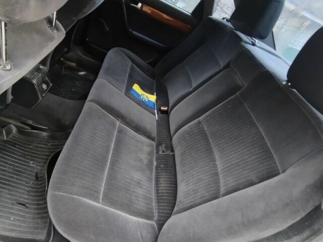 Красный Ауди 100, объемом двигателя 2 л и пробегом 230 тыс. км за 1000 $, фото 7 на Automoto.ua